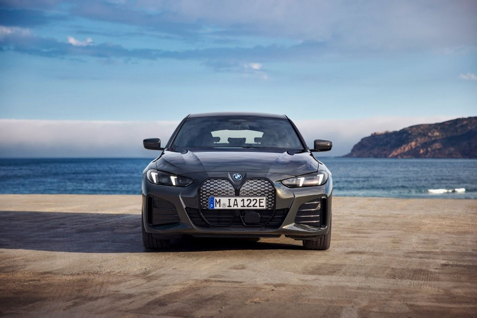 BMW i4 facelift 2024: přehled modernizovaného elektromobilu
