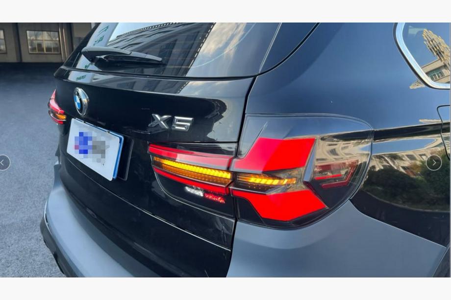 BMW X5 F15 2013–2018 Faceliftový kit pro X5M F95 2024 (bez výměny víka kufru) Fotografie 5