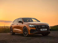 Audi Q8 2018– Přední maska chladiče SQ-Style (2018-2023, černá) fotografie 6