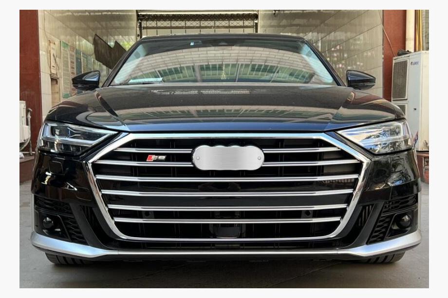 Audi A8 2018– Přední nárazník před faceliftem (S7) Image