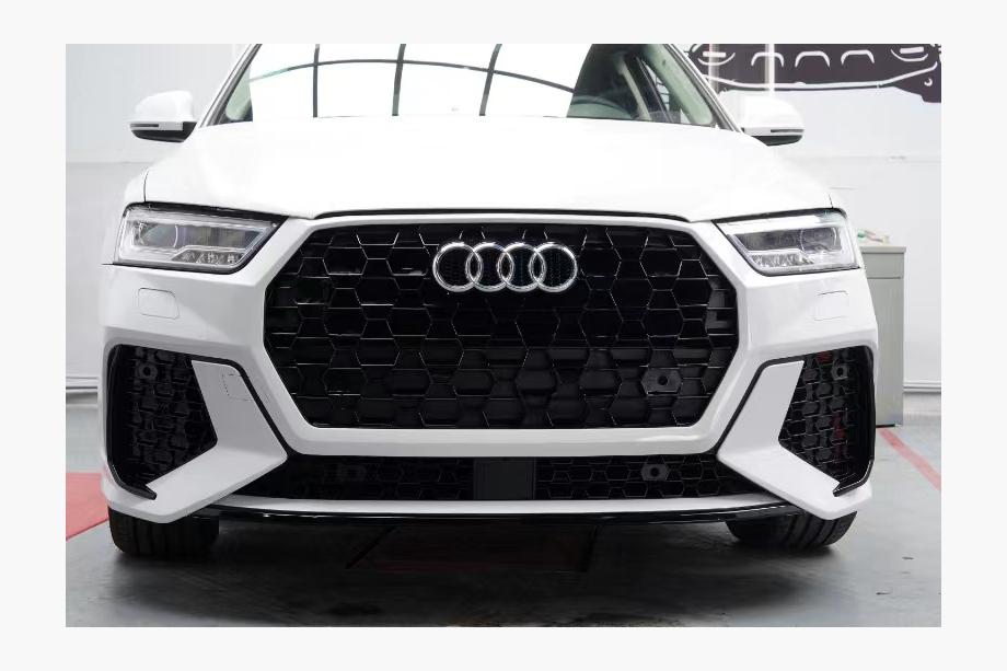 Audi Q3 2019–2025 Přední nárazník RSQ-Style Image