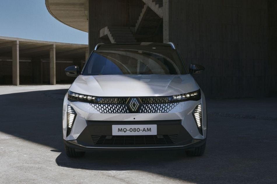 Test elektrického crossoveru Renault Scenic E-Tech