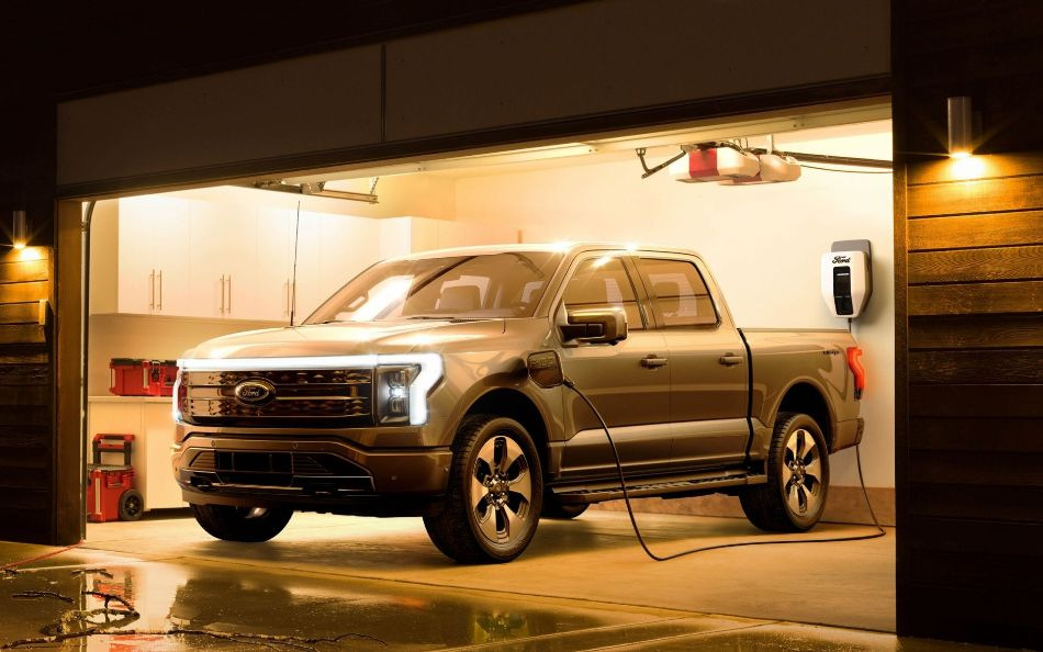 Ford F-150 Lightning: recenze elektrického pick-upu