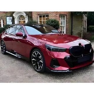 Sada bodykitu leskle černá (pro M-Sport)