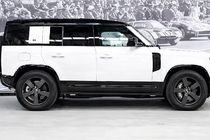 Land Rover Defender 2019– Sada dveřních lišt fotografie 4