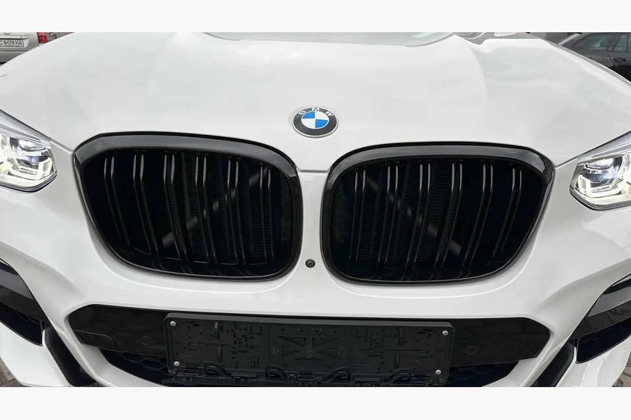 BMW X4 G02 2018– Ledvinky M-Look (černý lesk) Image
