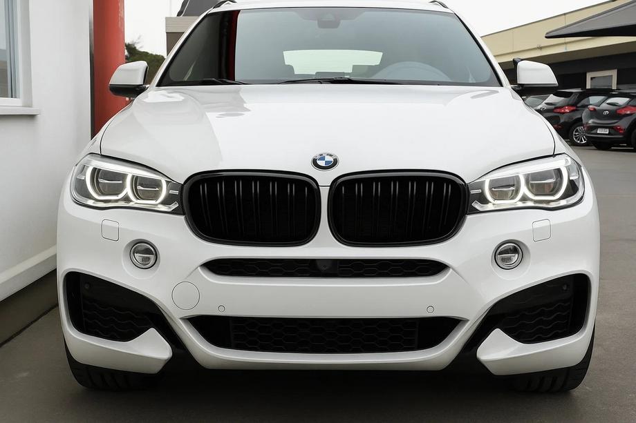 BMW X6 F16 2014–2019 Ledvinky M-Look (černý lesk) Image