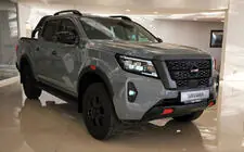 Nissan Navara/NP300 2016– Sada pro facelift (upgrade na verzi 2021) (pro roky 2015–2020) fotografie 5
