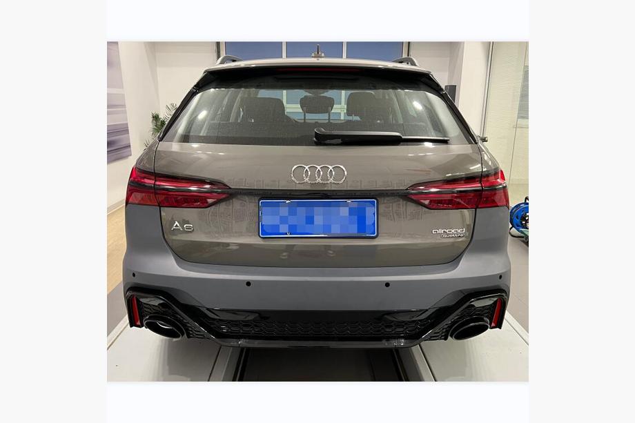 Audi A6 C8 2018–2025 Kompletní zadní nárazník RS-Style GT Image