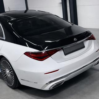 Sada faceliftu pro W223 Maybach (včetně klik dveří a vložek) fotografie 3