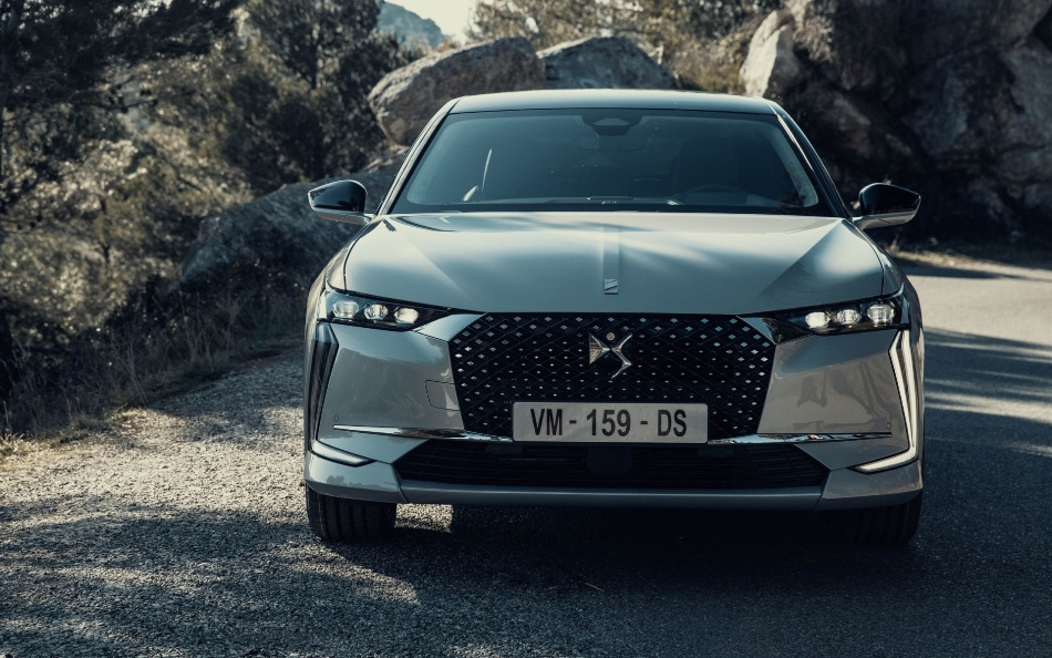 Recenze hatchbacku DS 4 druhé generace