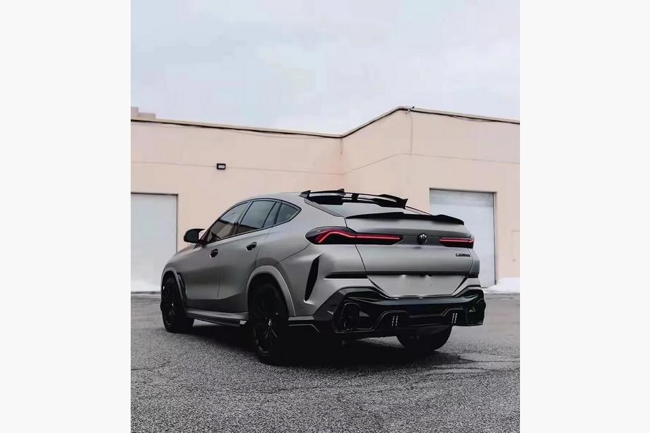 BMW X6 G06 2019–2027 Sada bodykitu včetně kapoty Carbon V2 (2018-2022) Fotografie 2