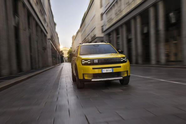 Recenze kompaktního městského elektromobilu Fiat Grande Panda Electric