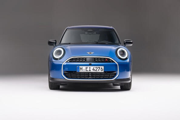 Recenze pětidveřového Mini Cooper 2024