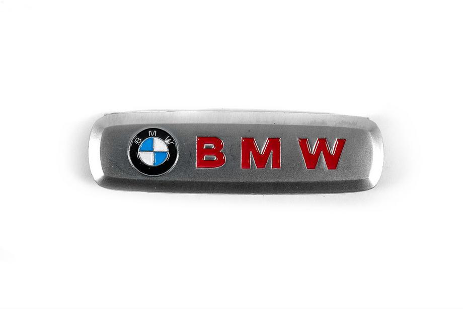 BMW Hliníkový štítek na autokoberce (1 ks) Fotografie 2