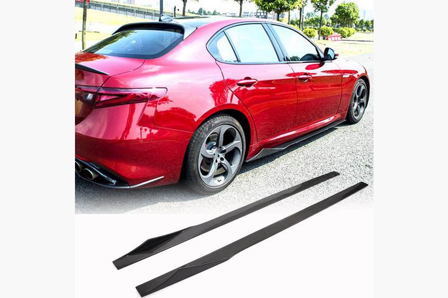 Alfa Romeo Giulia 2016–2022 Boční prahy V3 (pro Base/Sport, karbon) Image
