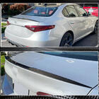 Alfa Romeo Giulia 2016–2022 Spoiler V5 (suchý karbon) fotografie 6