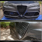 Alfa Romeo Giulia 2016–2022 Karbonový kryt masky chladiče (pro Sport/Quadrifoglio) fotografie 5