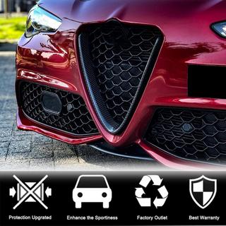 Karbonový kryt masky chladiče (pro Sport/Quadrifoglio) Alfa Romeo Giulia 2016–2022 fotografie 4