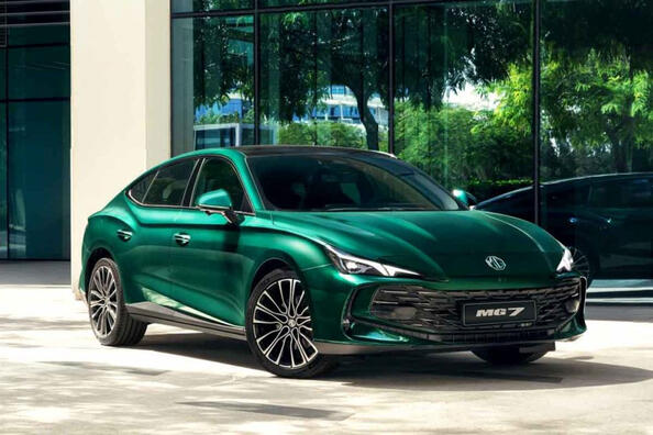 Recenze MG 7: moderní liftback se stylem a technologiemi