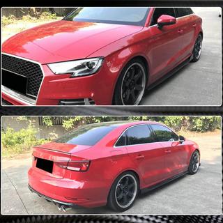 Boční prahy (pro Base Sedan, karbon) fotografie 4