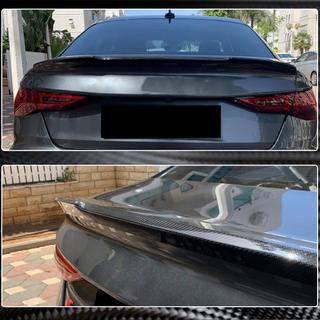 Spoiler V2 (pro sedan, karbon) fotografie 4