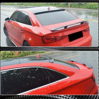 Spoiler zadního okna V1 (pro Sedan, karbon) fotografie 3