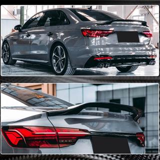 Spoiler V8 (pro sedan, karbon) fotografie 4