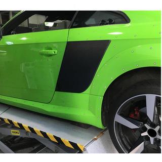 Nástavce na zadní blatníky (2015-2019, karbon) Audi TT 2014–2023 fotografie 2