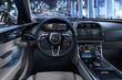 Recenze vozu Jaguar XE fotografie 4