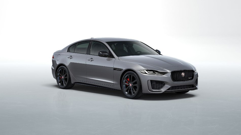 Recenze vozu Jaguar XE