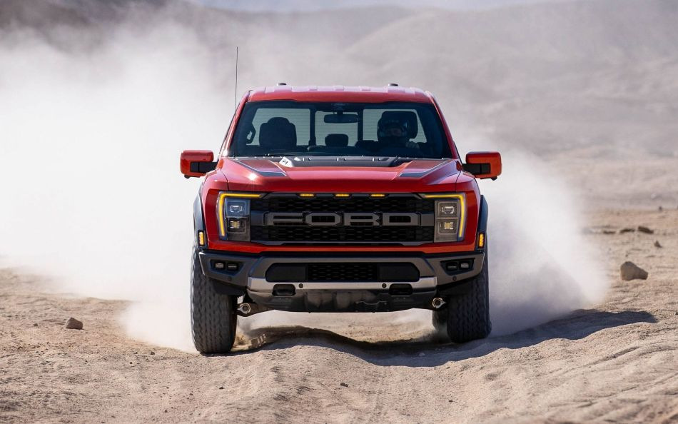 Recenze vysoce výkonného pick-upu Ford F-150 Raptor