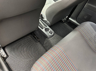 Volkswagen Polo 2001–2009 EVA autokoberce (HB, 3/5dveřové, černé) fotografie 7