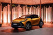 Recenze stylového hybridního crossoveru Toyota C-HR druhé generace fotografie 1