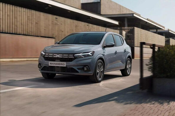 Dacia Sandero: přehled kompaktního hatchbacku