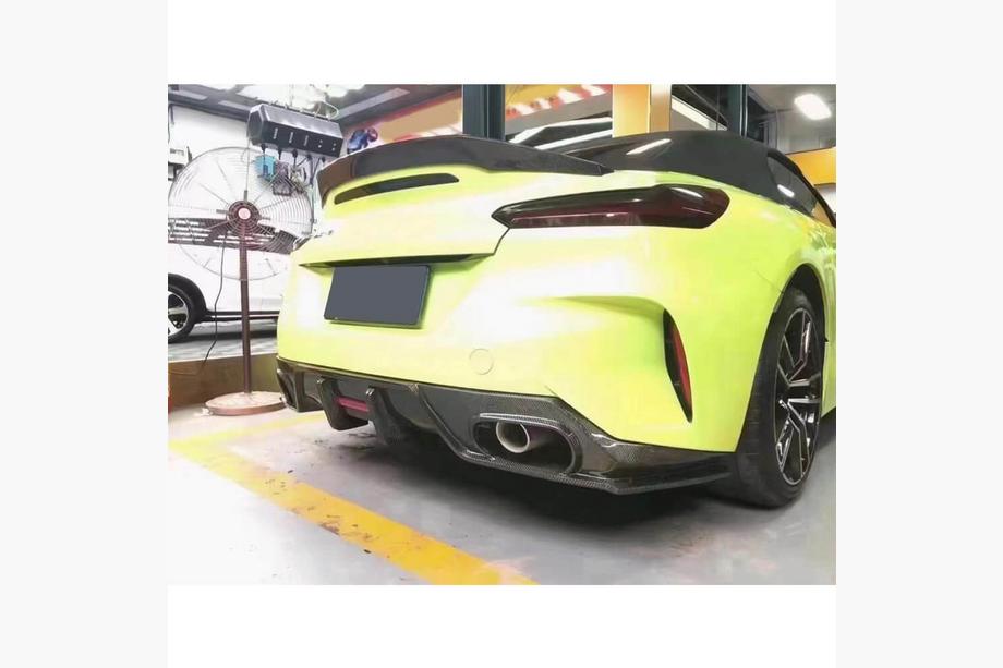 BMW Z4 (G29) 2018– Spoiler V1 (karbon) Fotografie 2