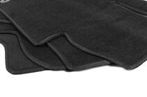 Lada Granta 2011– Textilní autokoberce Premium (2018+, černé) fotografie 3