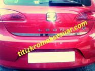 Seat Leon 2005–2012 Nerezová lišta hrany víka kufru fotografie 2