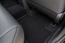 Toyota Rav 4 2019–2025 Textilní autokoberce Classic (černé) fotografie 4