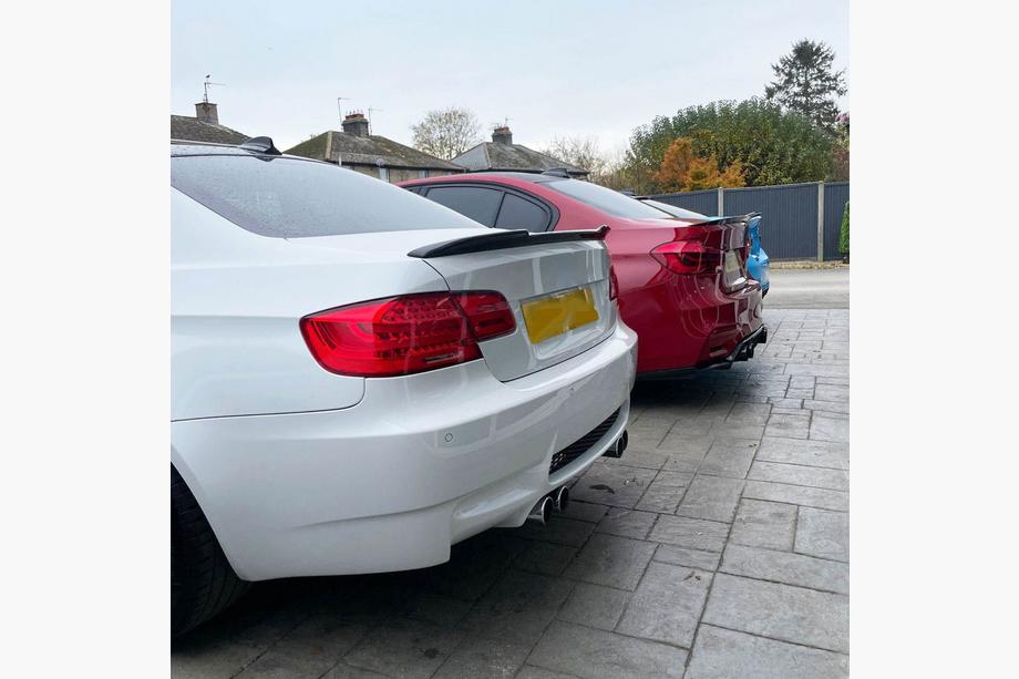 BMW řada 3 E92/E93 2006–2013 Spoiler M4-Style V1 (pro E92, karbon) Fotografie 3