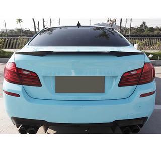 Spoiler ve stylu M4 (pro F10, karbon) fotografie 2