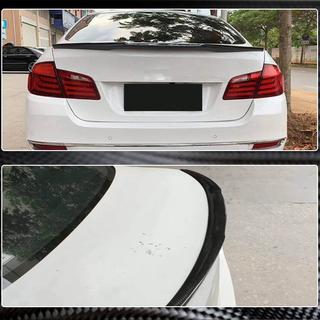 Spoiler ve stylu M4 (pro F10, karbon) fotografie 3