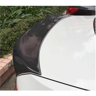 Spoiler V3 (pro F10, karbon) fotografie 3