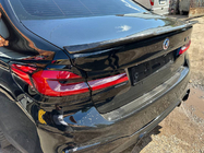 BMW řada 5 G30/G31 2017–2023 Spoiler V2 (pro G30/F90, karbon) fotografie 2