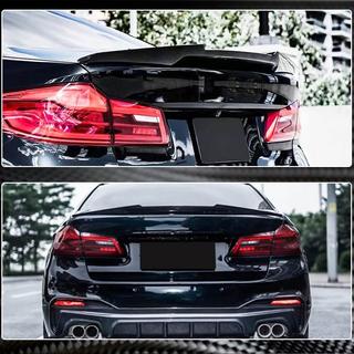 Spoiler ve stylu M4 (pro G30/F90, karbon) fotografie 4