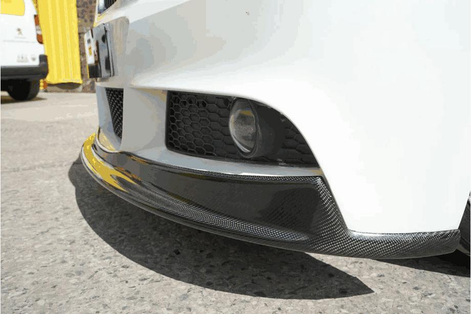 BMW řady 3 E90/E91 2005–2011 Přední lip spoiler na nárazník (pro E90 M-Sport 2008-2011, karbon) Fotografie 3