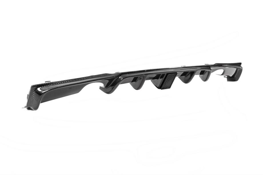 BMW řada 3 F30/F31 2012–2019 Difuzor zadního nárazníku V2 (pro F30 M-Sport, karbon) Fotografie 5