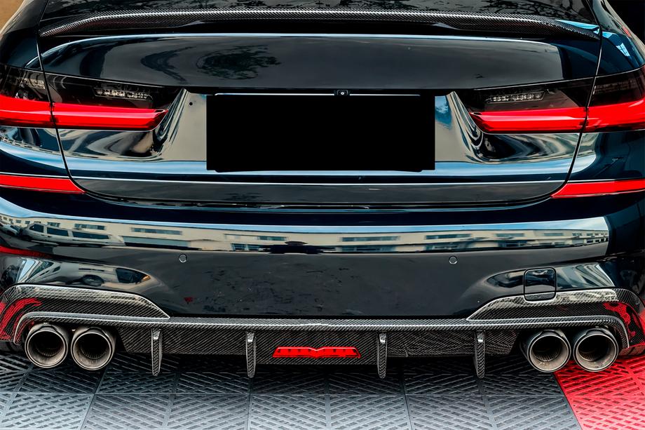BMW řada 3 G20/G21 2018– Difuzor zadního nárazníku V6 (pro M-Sport 2018-2022, karbon) Fotografie 3