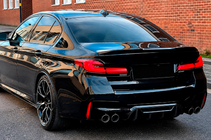 BMW řada 5 G30/G31 2017–2023 Difuzor zadního nárazníku V1 (pro M5 F90, karbon) fotografie 1