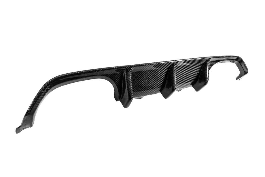 BMW řada 3 F30/F31 2012–2019 Difuzor zadního nárazníku V10 (pro F80, karbon) Fotografie 5